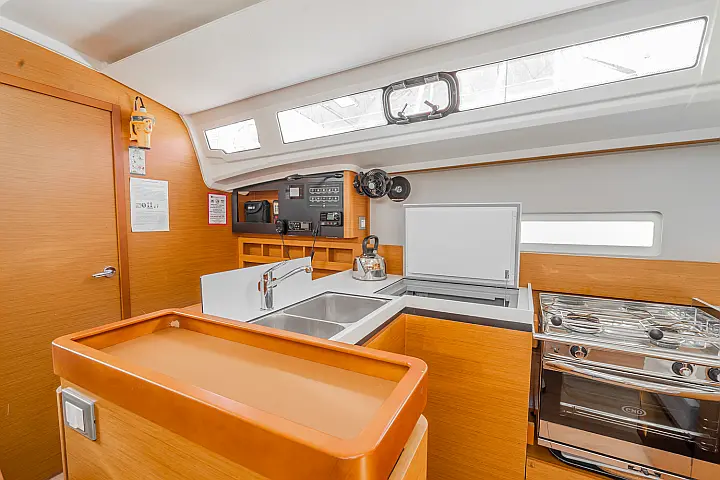 Sun Odyssey 410 - 