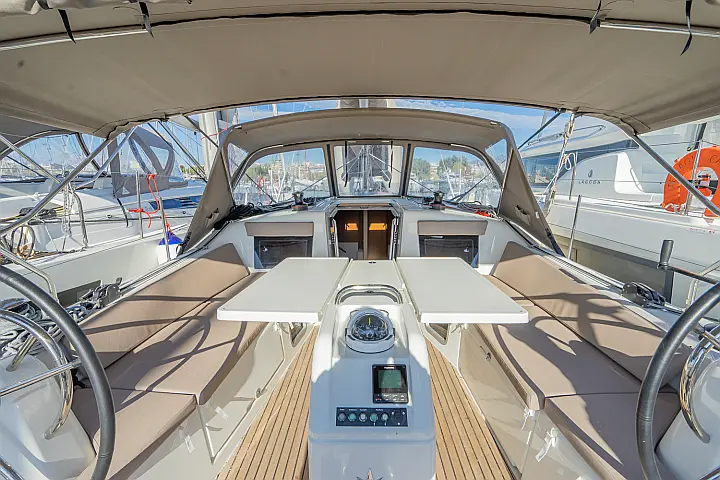 Sun Odyssey 410 - 