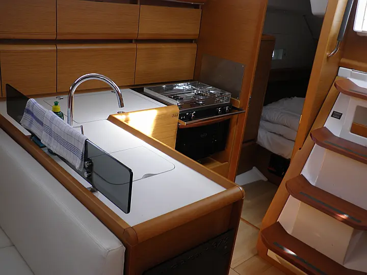 Sun odyssey 379 performance - 