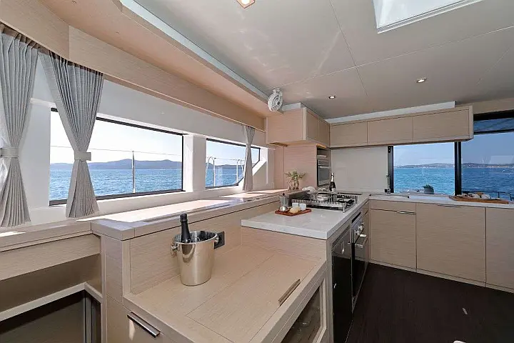 Lagoon 55 - 