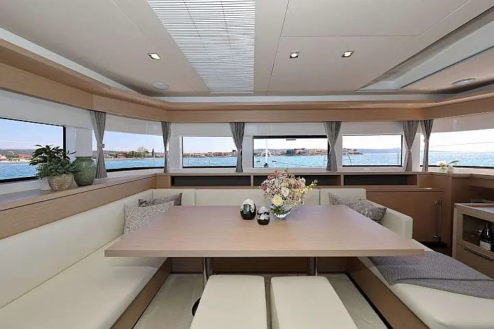 Lagoon 55 - 