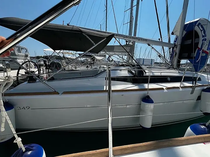 Sun Odyssey 349 - 