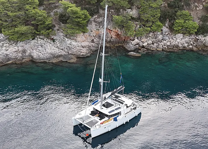 Lagoon 450 F - 
