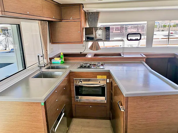Lagoon 450 F - 