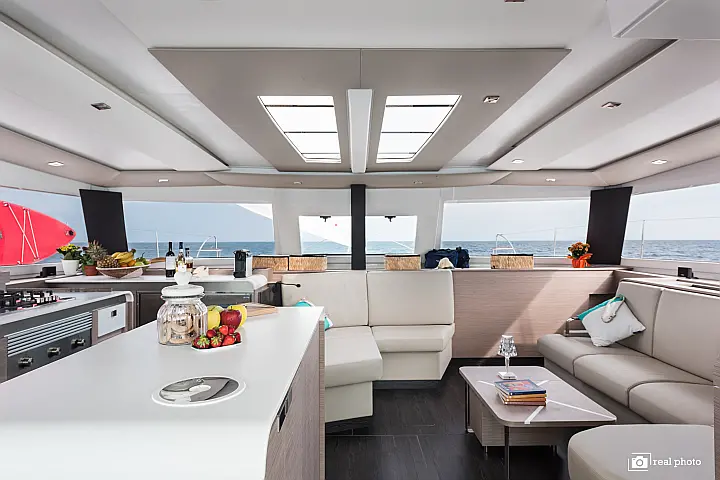 Aura 51 - 