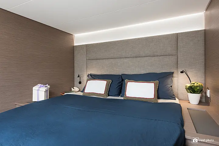 Aura 51 - 