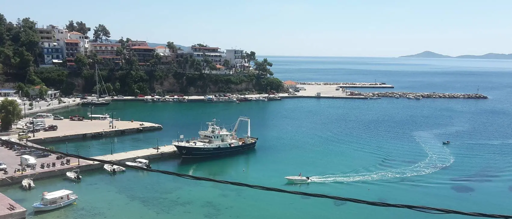 Skopelos, Skopelos Harbor